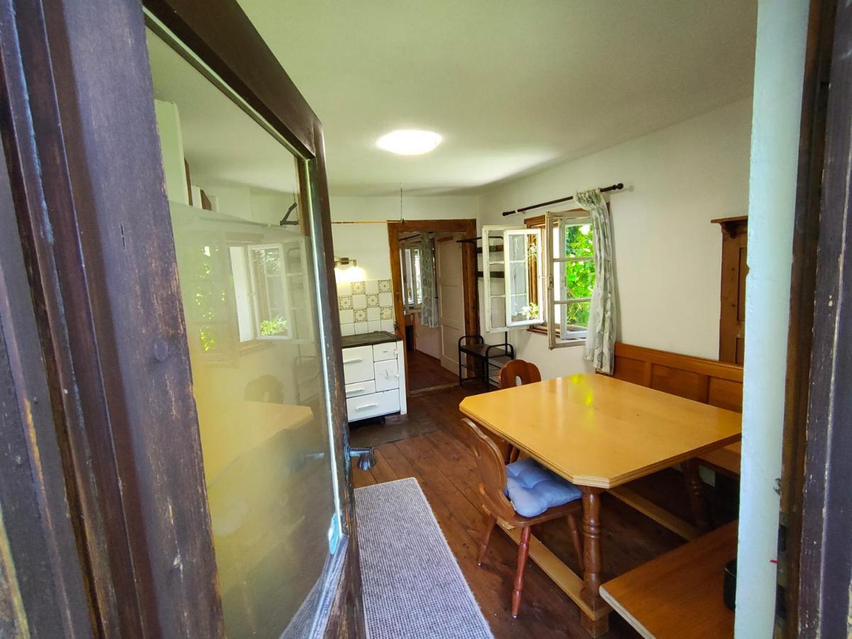 Gemuetliche Ferienwohnung Mit Kamin Und Garten Garmisch-Partenkirchen Exteriör bild