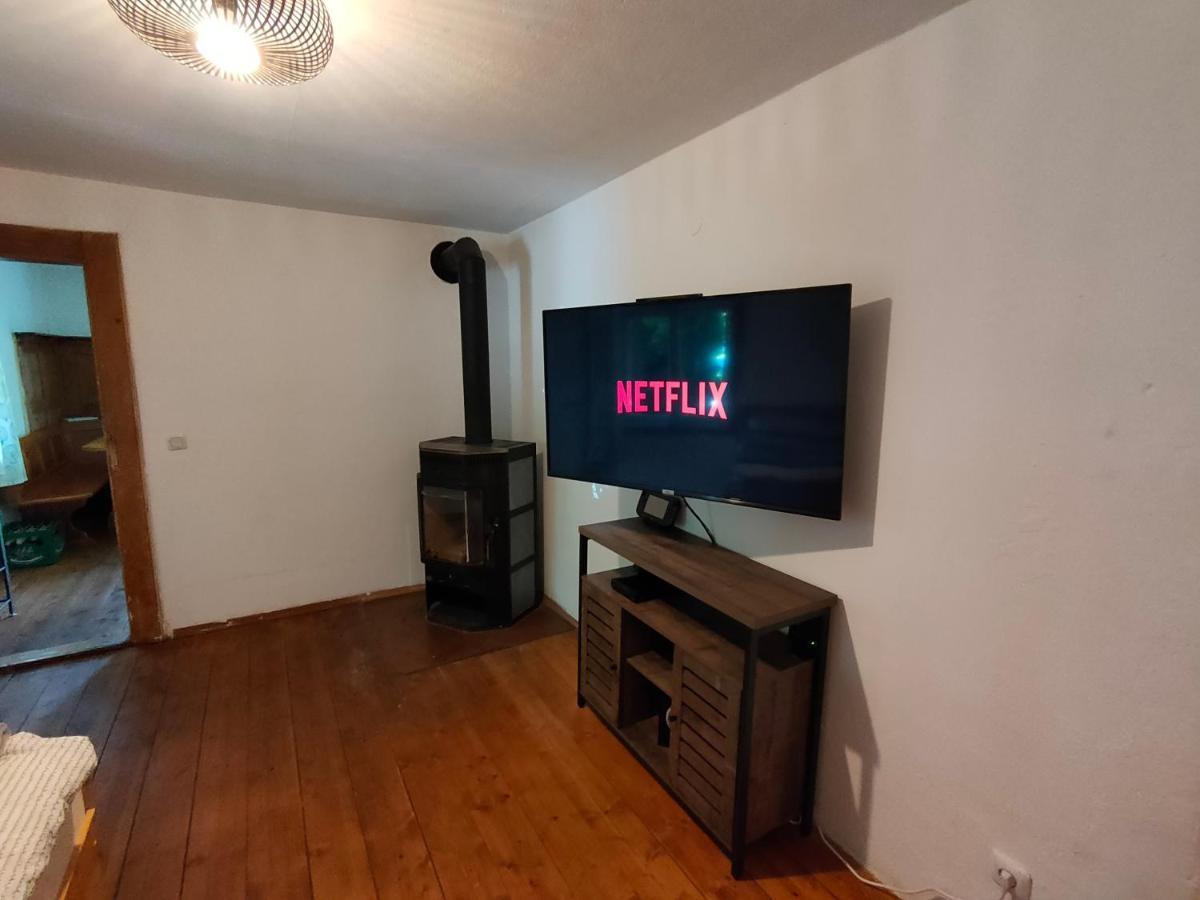 Gemuetliche Ferienwohnung Mit Kamin Und Garten Garmisch-Partenkirchen Exteriör bild